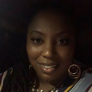 Meet your Posher, Imani